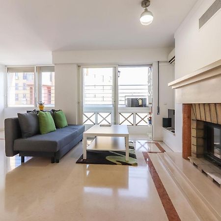 Lisbon Flower 360º - Your Lovely Flat With Pool And Parking Екстериор снимка