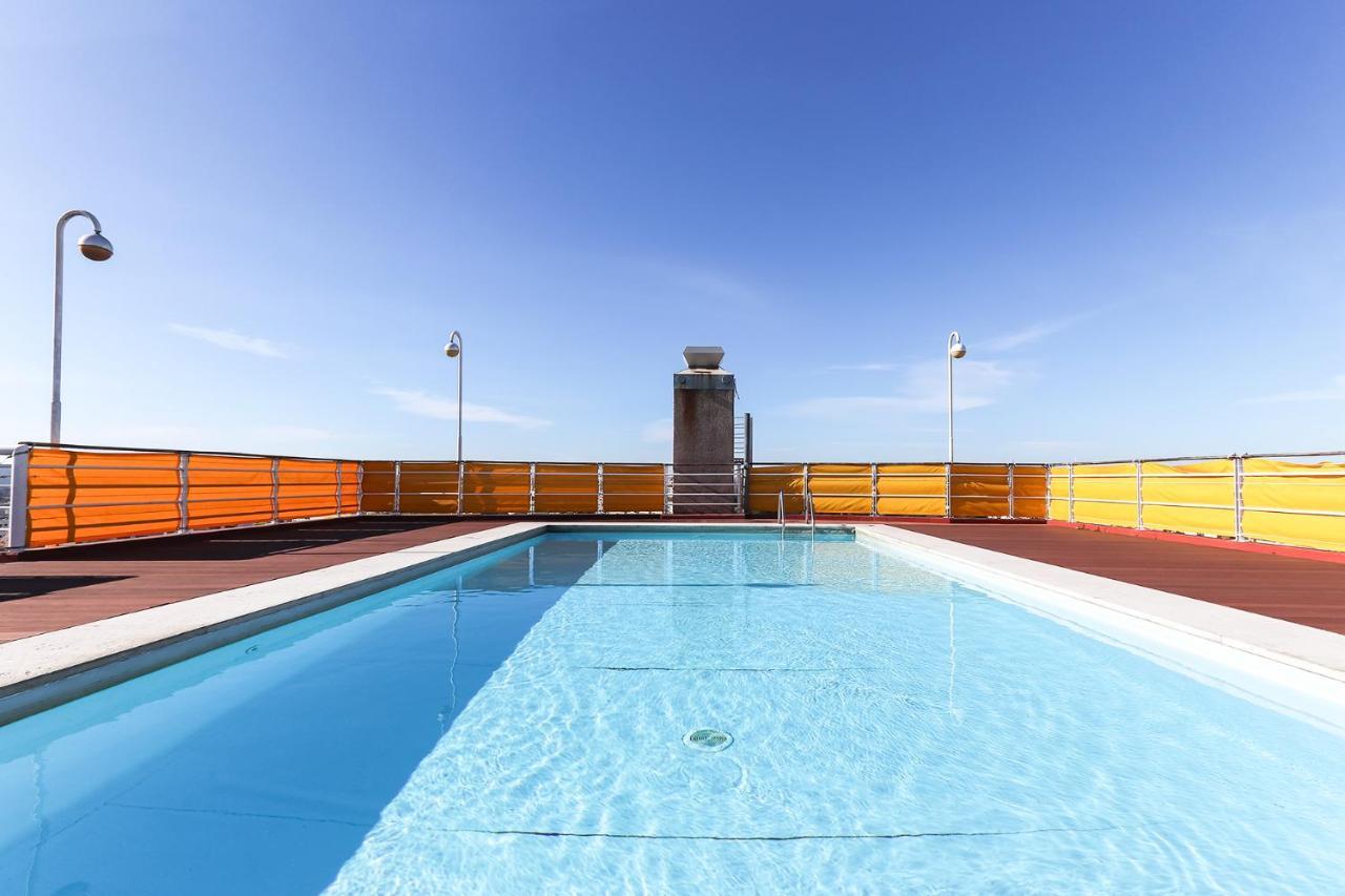 Lisbon Flower 360º - Your Lovely Flat With Pool And Parking Екстериор снимка